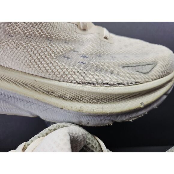 Hoka Men 11 Comfy footwear main image 12